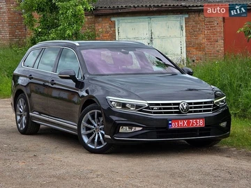 Авто Volkswagen Passat 2021 № 8963577