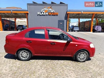 Авто Chevrolet Aveo 2007 № 8963651