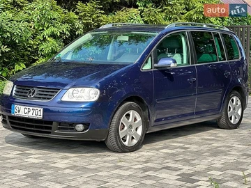 Авто Volkswagen Touran 2004 № 8963745