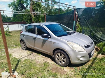 Авто Hyundai I20 2010 № 8963752