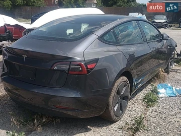 Авто Tesla Model 3 2023 № 8963884