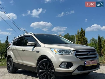 Авто Ford Escape 2017 № 8963887