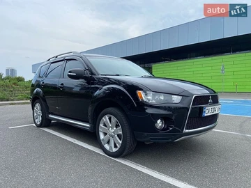 Авто Mitsubishi Outlander 2013 № 8963892