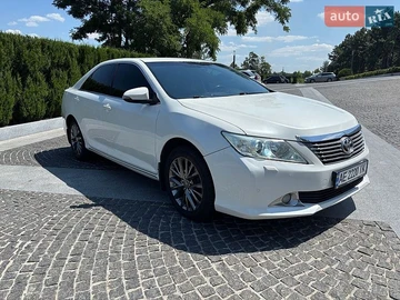 Авто Toyota Camry 2011 № 8963893