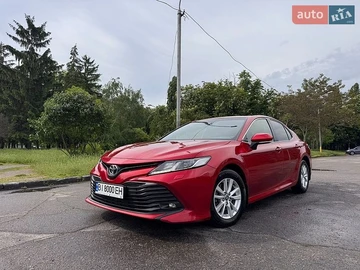 Авто Toyota Camry 2018 № 8964006