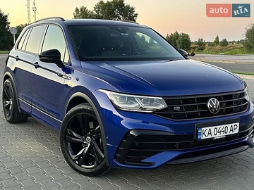 Авто Volkswagen Tiguan 2021 № 8964111