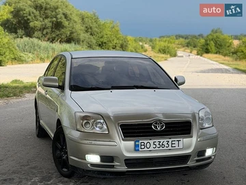 Авто Toyota Avensis 2004 № 8964213
