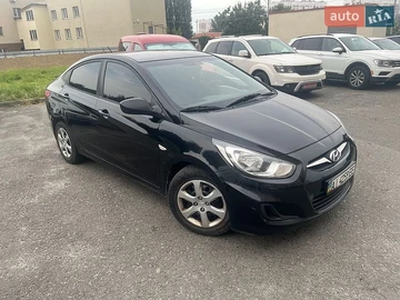 Авто Hyundai Accent 2013 № 8964285