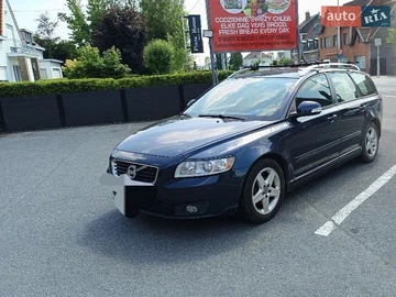 Авто Volvo V50 2012 № 8964305