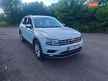 Авто Volkswagen Tiguan 2017 № 8964398