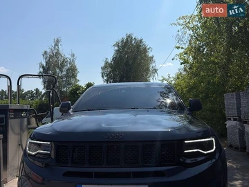 Авто Jeep Grand Cherokee 2020 № 8964575