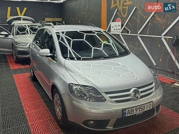 Авто Volkswagen Golf Plus 2008 № 8964762