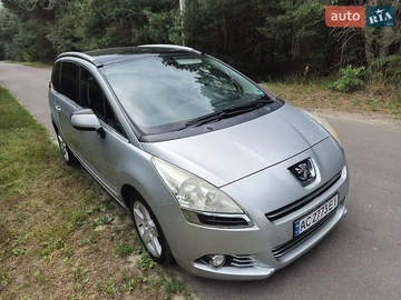 Авто Peugeot 5008 2010 № 8964773