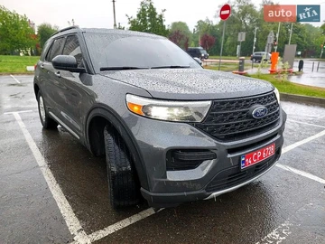 Авто Ford Explorer 2021 № 8964955
