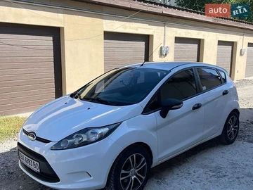 Авто Ford Fiesta 2012 № 8964986
