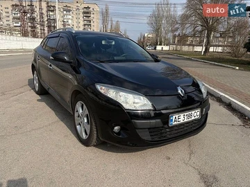 Авто Renault Megane 2011 № 8965024