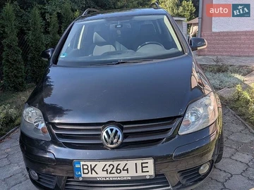 Авто Volkswagen Golf Plus 2008 № 8965078