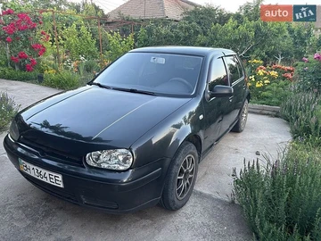 Авто Volkswagen Golf 2001 № 8965107