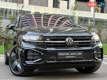 Авто Volkswagen Touareg 2023 № 8965226
