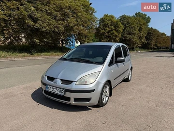 Авто Mitsubishi Colt 2005 № 8965333