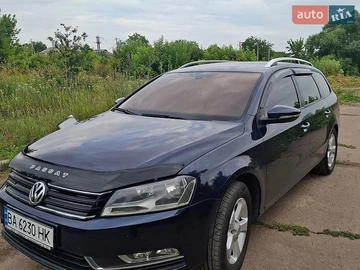 Авто Volkswagen Passat 2011 № 8965393