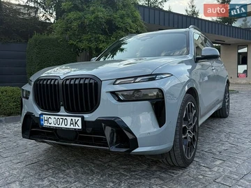 Авто BMW X7 2023 № 8965493