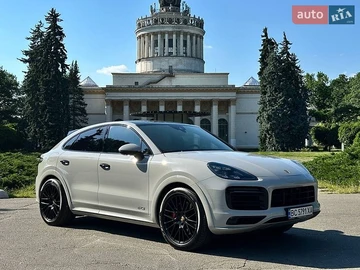 Авто Porsche Cayenne 2022 № 8965494