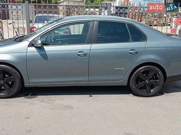 Авто Volkswagen Jetta 2008 № 8965513