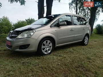 Авто Opel Zafira 2010 № 8965514