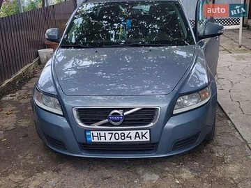Авто Volvo V50 2011 № 8965517