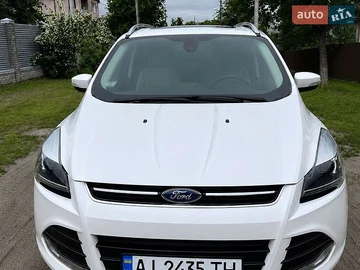 Авто Ford Escape 2014 № 8965602