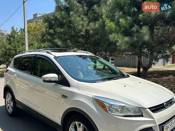 Авто Ford Escape 2015 № 8965781