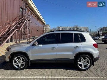 Авто Volkswagen Tiguan 2016 № 8965788