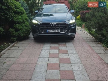 Авто Audi Q8 2020 № 8965915