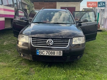 Авто Volkswagen Passat 2004 № 8965996