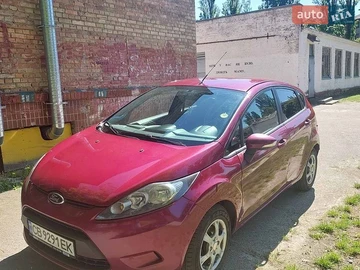 Авто Ford Fiesta 2012 № 8966005
