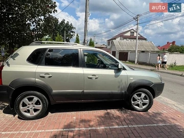 Авто Hyundai Tucson 2008 № 8966024