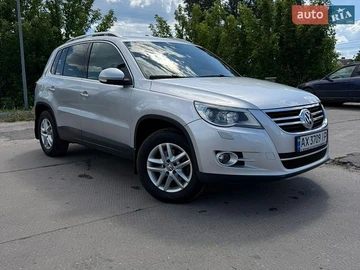 Авто Volkswagen Tiguan 2010 № 8966114