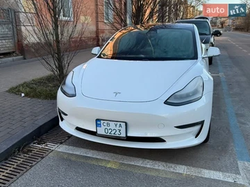 Авто Tesla Model 3 2018 № 8966206