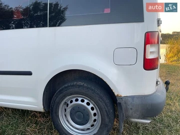 Авто Volkswagen Caddy 2006 № 8966407