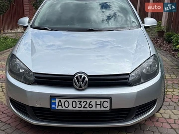 Авто Volkswagen Golf 2013 № 8966431