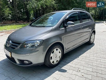 Авто Volkswagen Golf Plus 2008 № 8966435