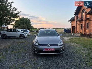 Авто Volkswagen E-Golf 2014 № 8966443