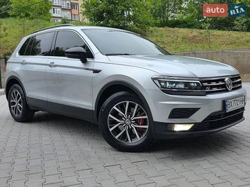 Авто Volkswagen Tiguan 2017 № 8966625