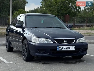 Авто Honda Accord 2002 № 8966744