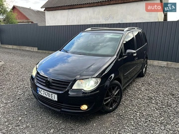 Авто Volkswagen Touran 2008 № 8966870