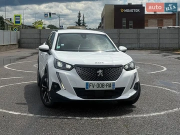 Авто Peugeot 2008 2020 № 8967076