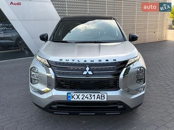 Авто Mitsubishi Outlander 2022 № 8967171