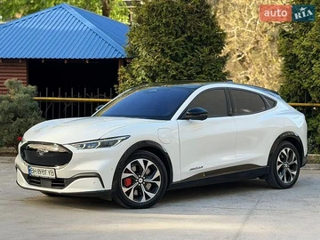 Авто Ford Mustang Mach-E 2020 № 8967174