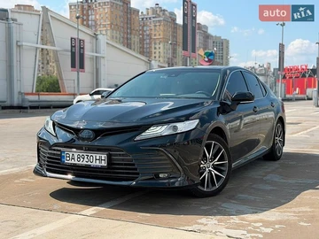 Авто Toyota Camry 2021 № 8967181